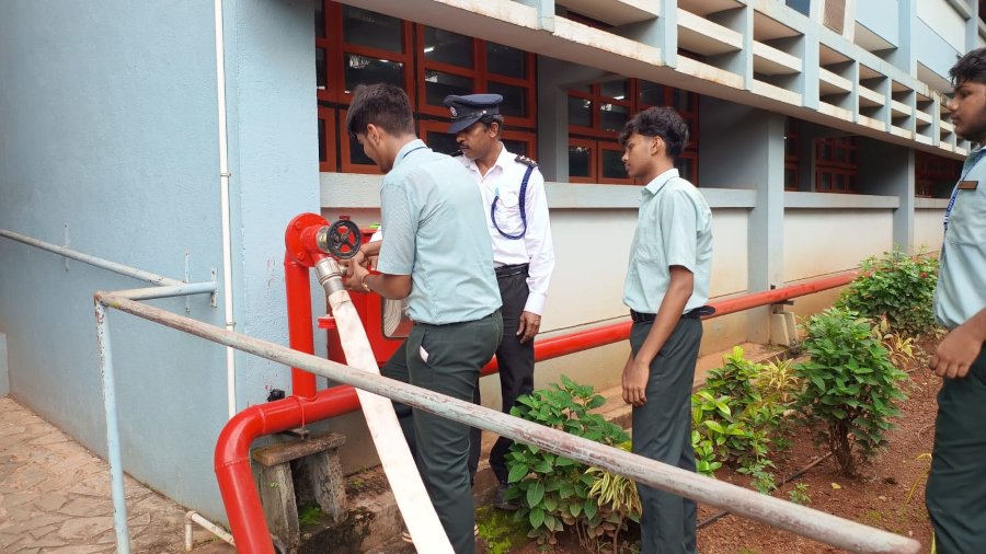 Fr Agnel M. Hr. Sec. School