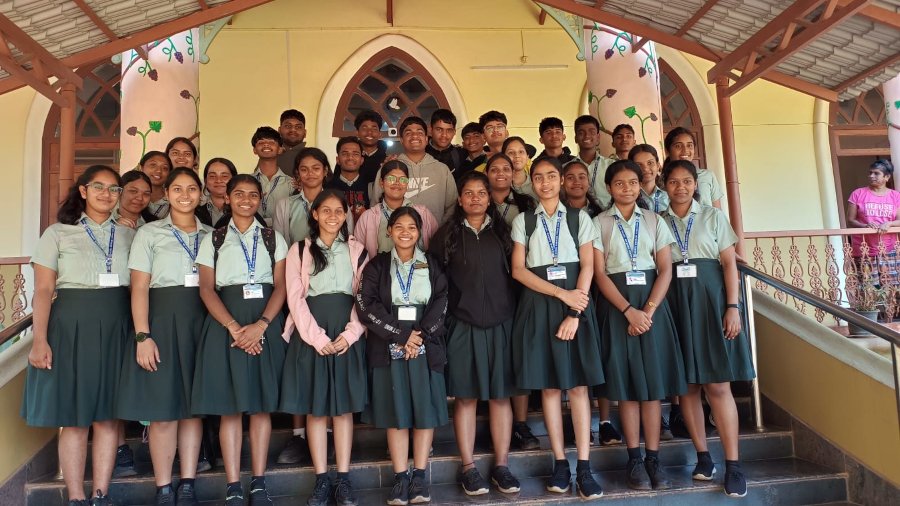 Fr Agnel M. Hr. Sec. School