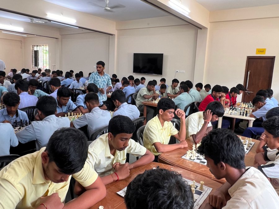 Fr Agnel M. Hr. Sec. School