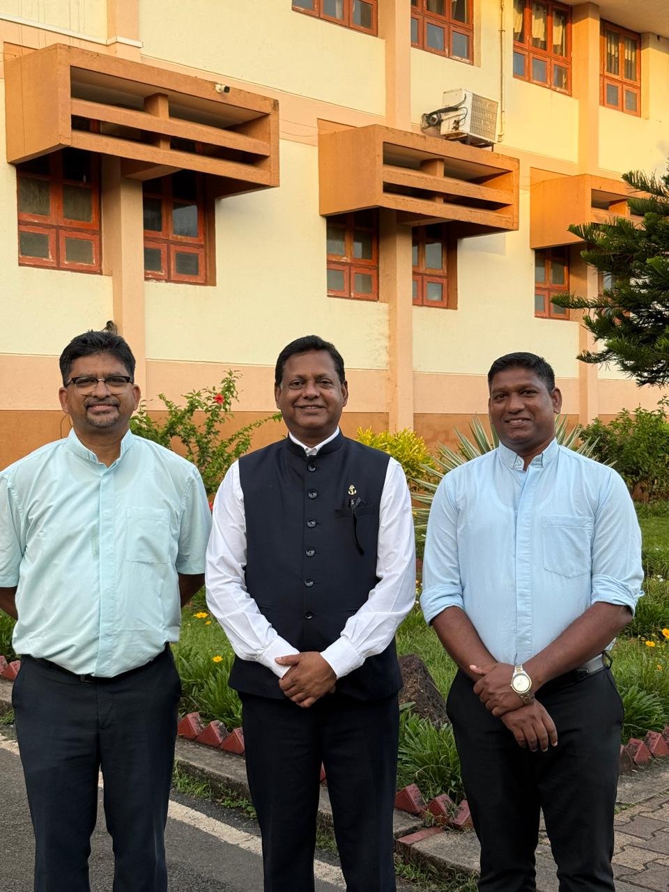 Fr Agnel M. Hr. Sec. School